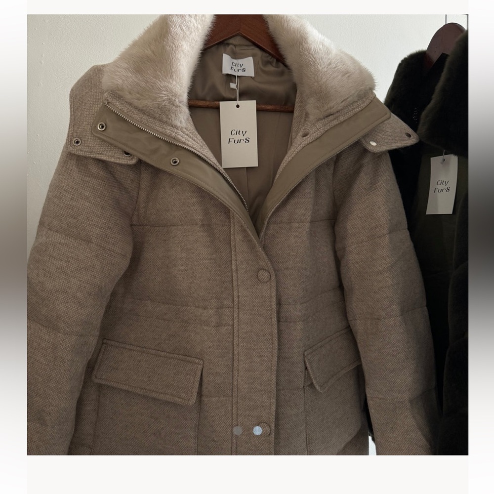 Women's Wool-Cashmere Jacket with Mink Collar